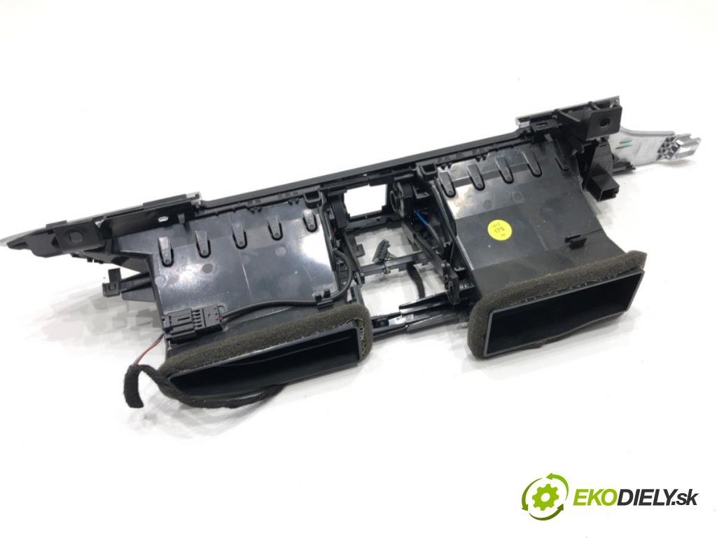 AUDI A6 C7 Kombi 2012 120 kW 2.0 TDI 1968 Mriežky kúrenia predný 9025900