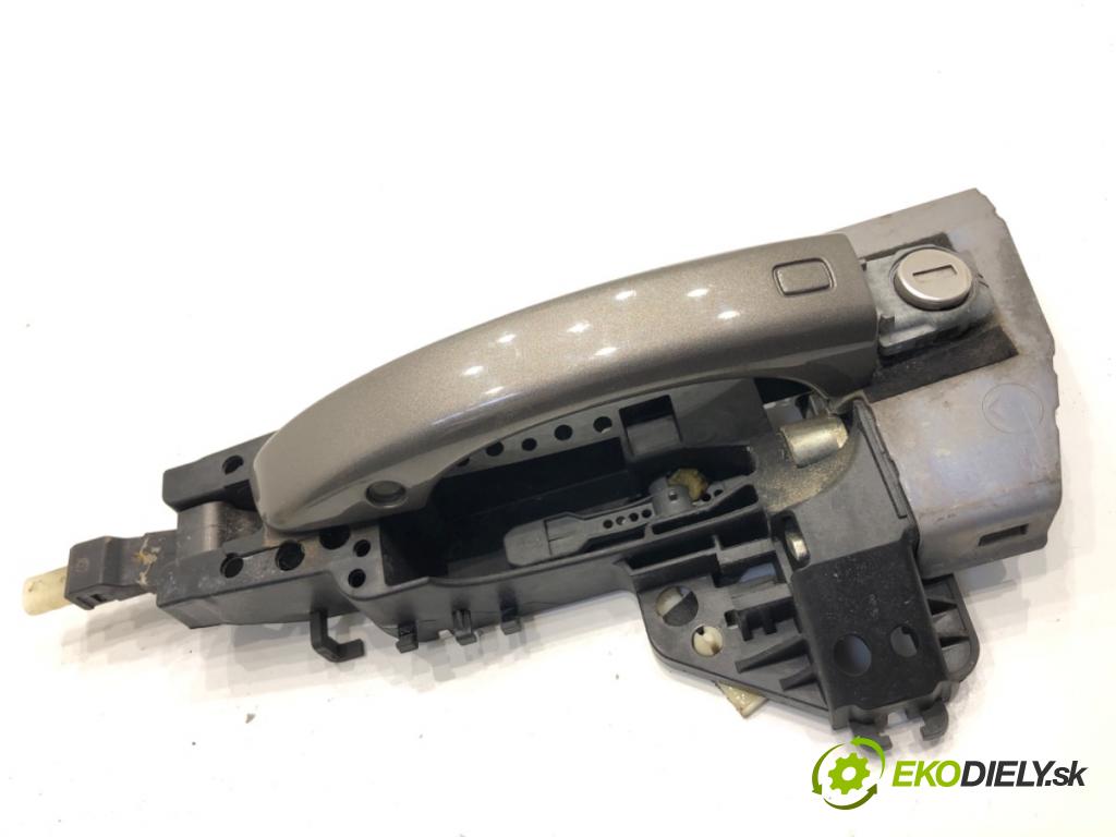 AUDI A6 C7 Kombi 2012 120 kW 2.0 TDI 1968 Kľučka vonkajšia ľavy predný 