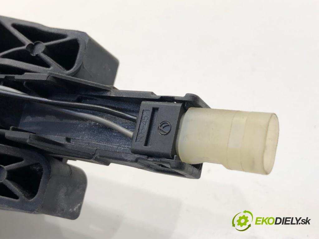 AUDI A6 C7 Kombi 2012 120 kW 2.0 TDI 1968 Kľučka vonkajšia ľavy predný