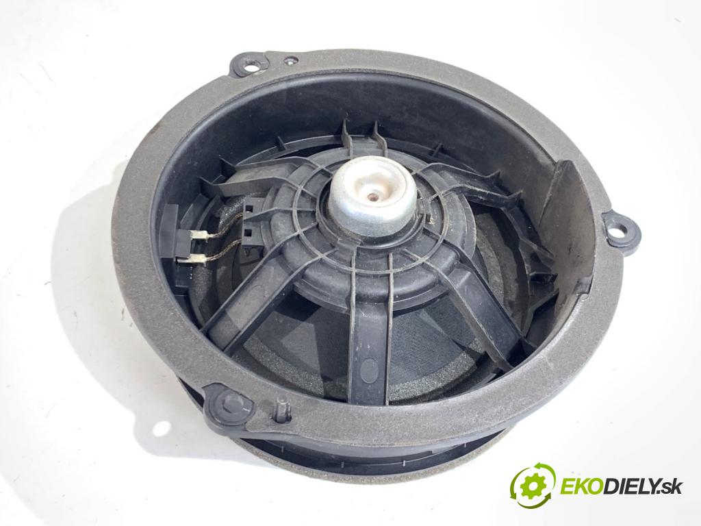 AUDI A6 C7 Kombi 2012 120 kW 2.0 TDI 1968 reproduktory 4G2035415 4G0035416