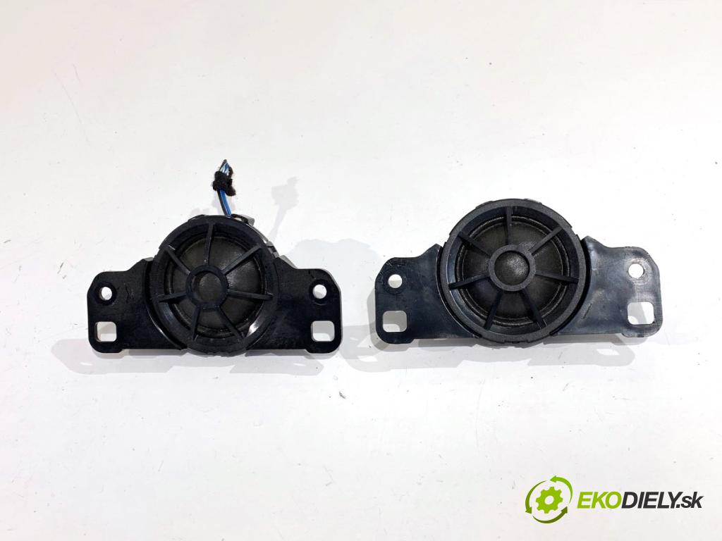 AUDI A6 C7 Kombi 2012 120 kW 2.0 TDI 1968 reproduktory 4G2035415 4G0035416