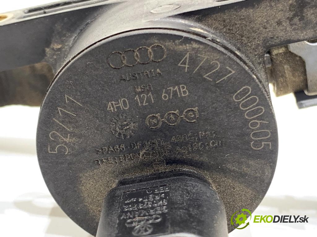 AUDI A6 C7 Kombi 2012 120 kW 2.0 TDI 1968 magnetický ventil vody 4H0121671B (Elektrosoučásti ostatní)