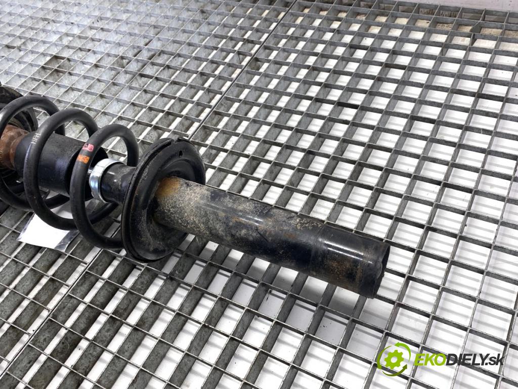 AUDI A6 C7 Kombi 2012 120 kW 2.0 TDI 1968 Tlmič pravy predný ZE