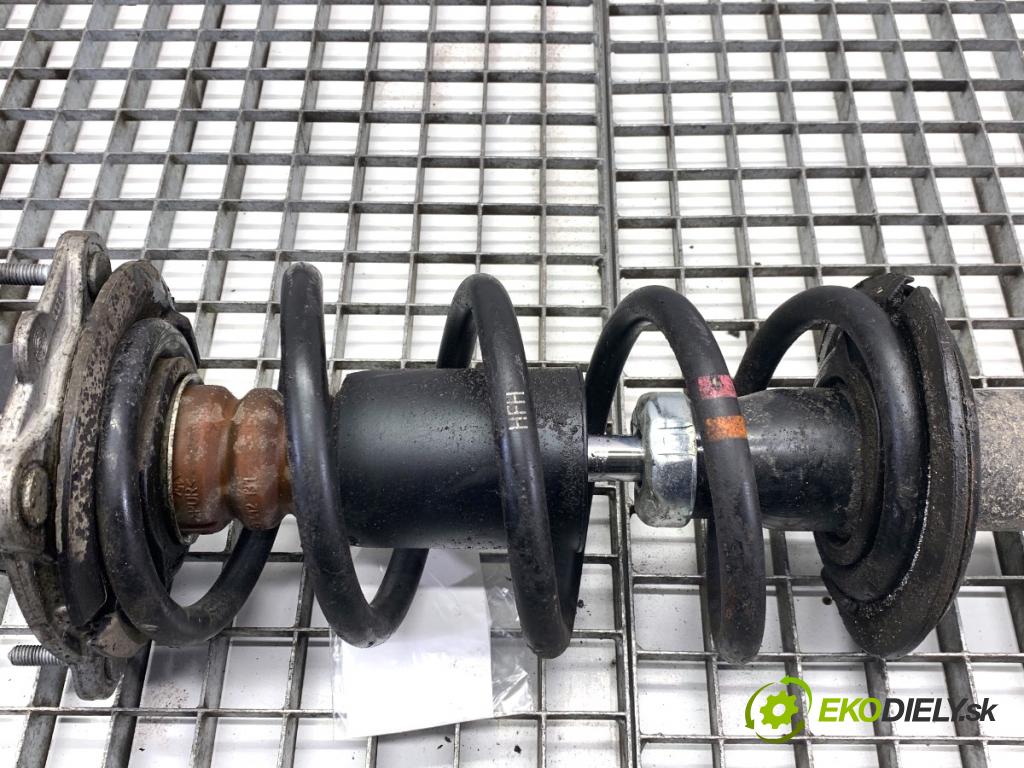 AUDI A6 C7 Kombi 2012 120 kW 2.0 TDI 1968 Tlmič pravy predný ZE