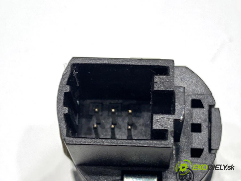 AUDI A6 C7 Kombi 2012 120 kW 2.0 TDI 1968 vypínač ZAPALOVANIE: START/STOP 4G1905217A