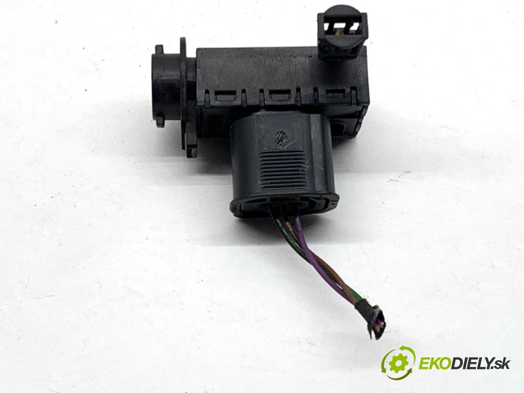 AUDI A6 C7 Kombi 2012 120 kW 2.0 TDI 1968 Snímač kvality vzduchu 4G0907658A