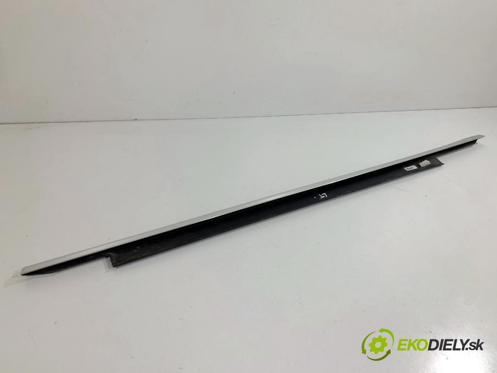 AUDI A6 C7 Kombi 2012 120 kW 2.0 TDI 1968 lišta Sbírání: zadní část levý chróm 4G0853763