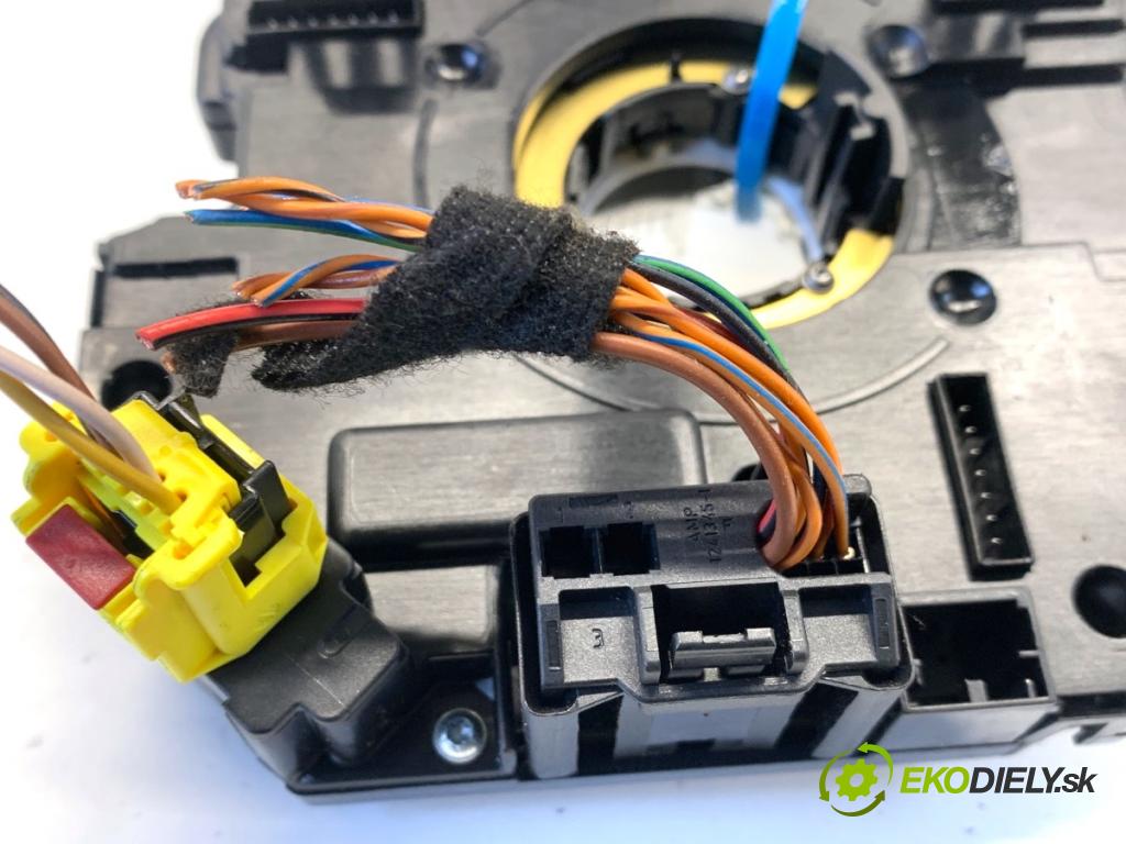 AUDI A6 C7 Kombi 2012 120 kW 2.0 TDI 1968 Krúžok, slimák airbag 4G0953568A (Airbag)