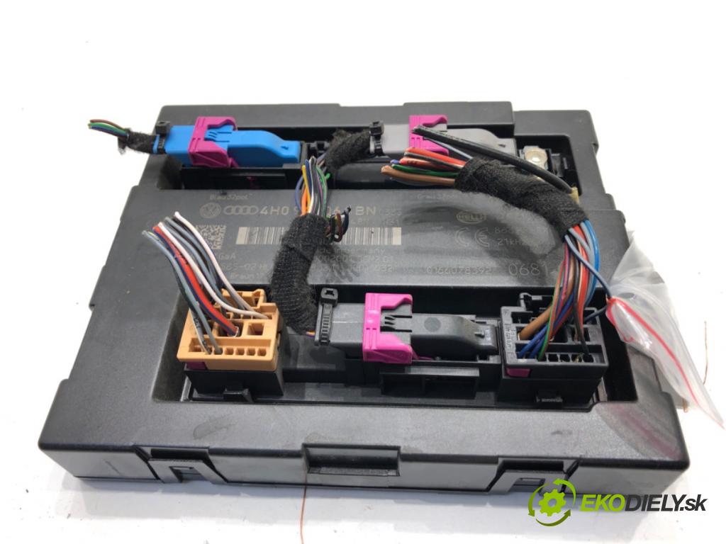 AUDI A6 C7 Kombi 2012 120 kW 2.0 TDI 1968 modul komfortu 4H0907064BN (Komfortní modul)