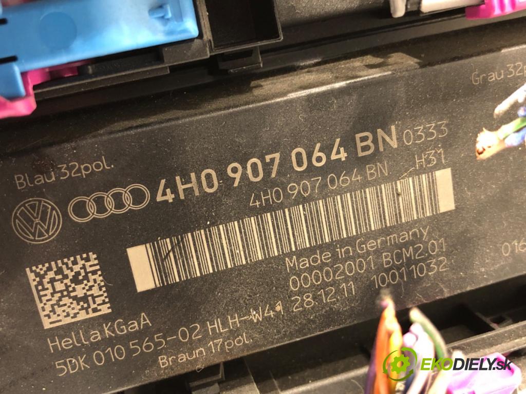 AUDI A6 C7 Kombi 2012 120 kW 2.0 TDI 1968 modul komfortu 4H0907064BN (Komfortní modul)