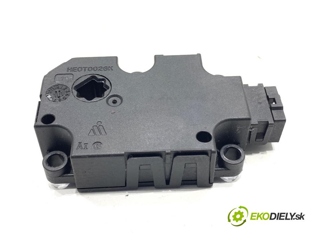 AUDI A6 C7 Kombi 2012 120 kW 2.0 TDI 1968 motor topení CZ113930-0856