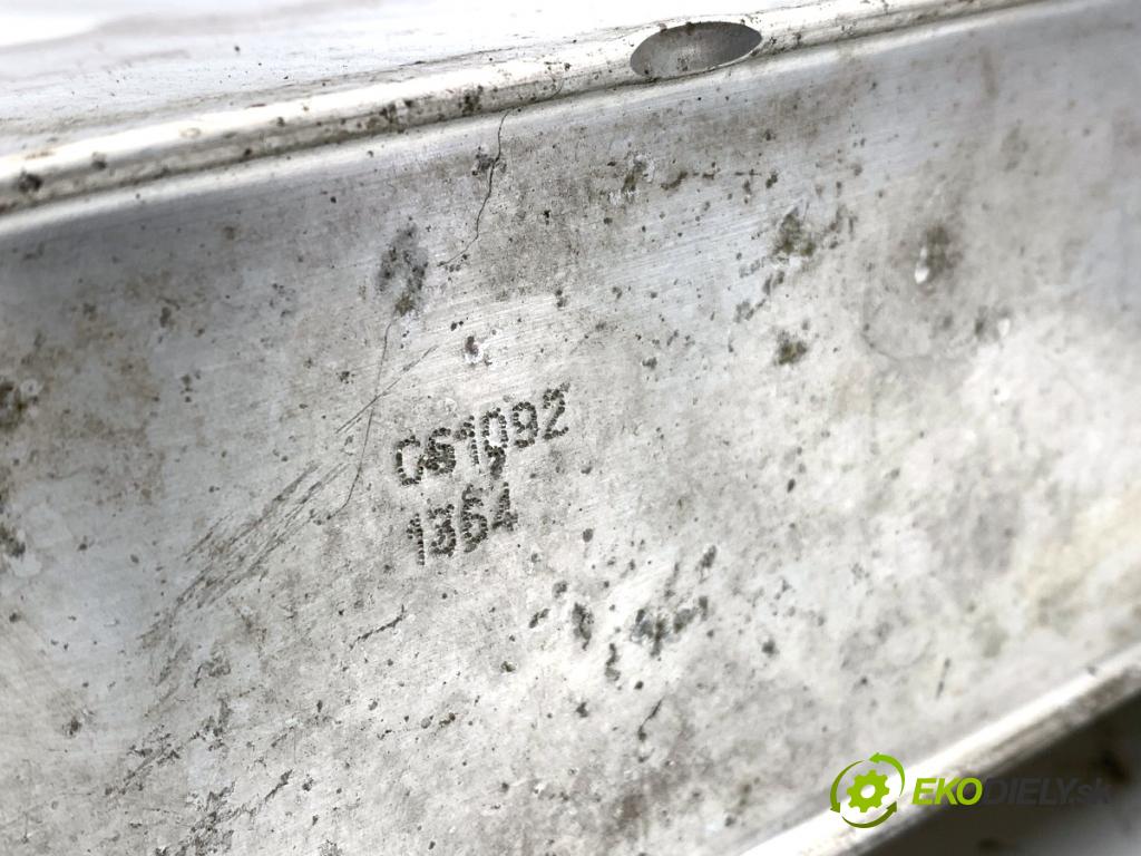 AUDI A6 C7 Kombi 2012 120 kW 2.0 TDI 1968 držák mačkání přední část levá strana 4G0807133F