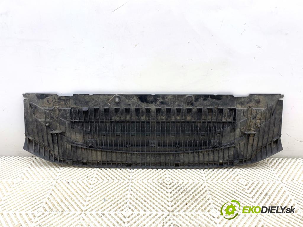 AUDI A6 C7 Kombi 2012 120 kW 2.0 TDI 1968 clona Spoiler nárazníka přední část 4G0807611