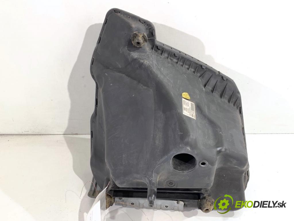 AUDI A6 C7 Kombi 2012 120 kW 2.0 TDI 1968 Obal filtra vzduchu 4G0133838L (Obal vzduchového filtra)