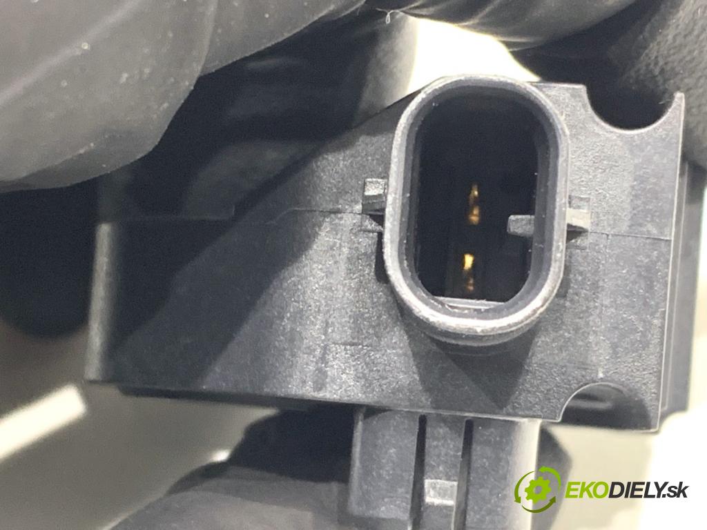 SUZUKI SWIFT VI liftback 2024 61 kW 1.2 VVT Hybrid (ZCEDS, AOL312) 1197 snímač nárazu 3F920-70TA0 (Snímač nárazu)