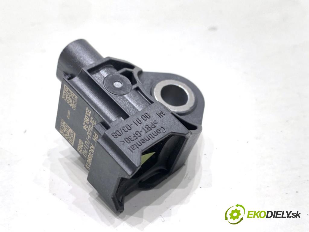 SUZUKI SWIFT VI liftback 2024 61 kW 1.2 VVT Hybrid (ZCEDS, AOL312) 1197 Snímač nárazu 3F920-70TA0 (Snímač nárazu)