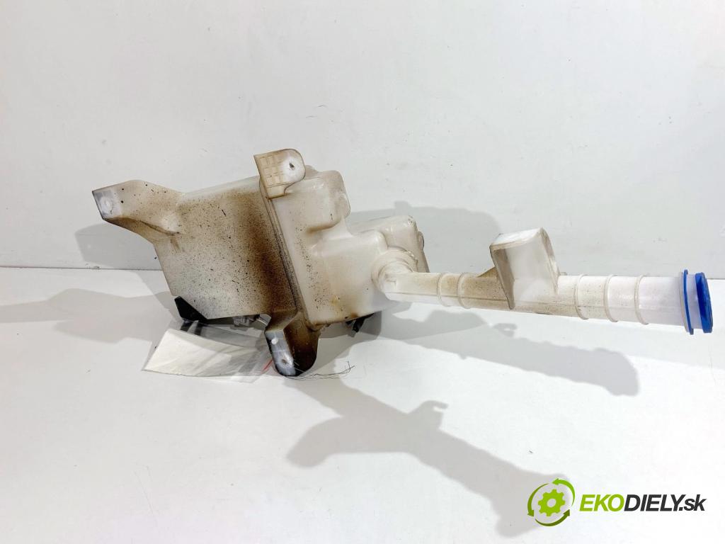 SUZUKI SWIFT VI liftback 2024 61 kW 1.2 VVT Hybrid (ZCEDS, AOL312) 1197 Nádržka ostrekovačov 38400-52R0