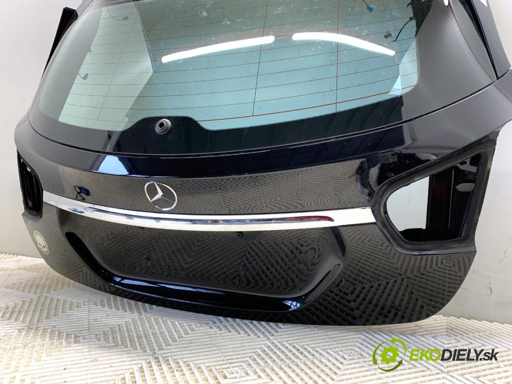 MERCEDES-BENZ KLASA GLA SUV 2017 100 kW GLA 200 CDI 4-matic (156.902) 2143 kapota zad