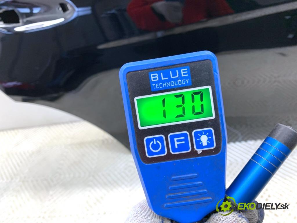 MERCEDES-BENZ KLASA GLA SUV 2017 100 kW GLA 200 CDI 4-matic (156.902) 2143 Dvere pravy zad