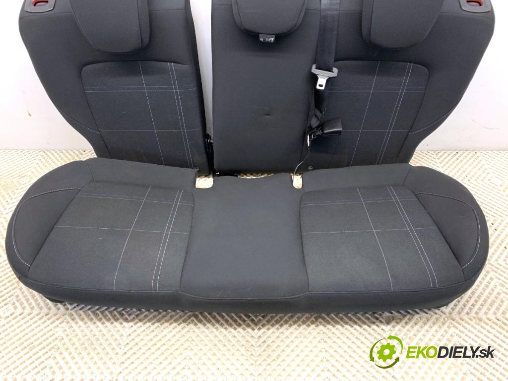 FORD FIESTA MK8 liftback 2021 55 kW 1.1 Ti-VCT 1084 Sedadlo druhý rad