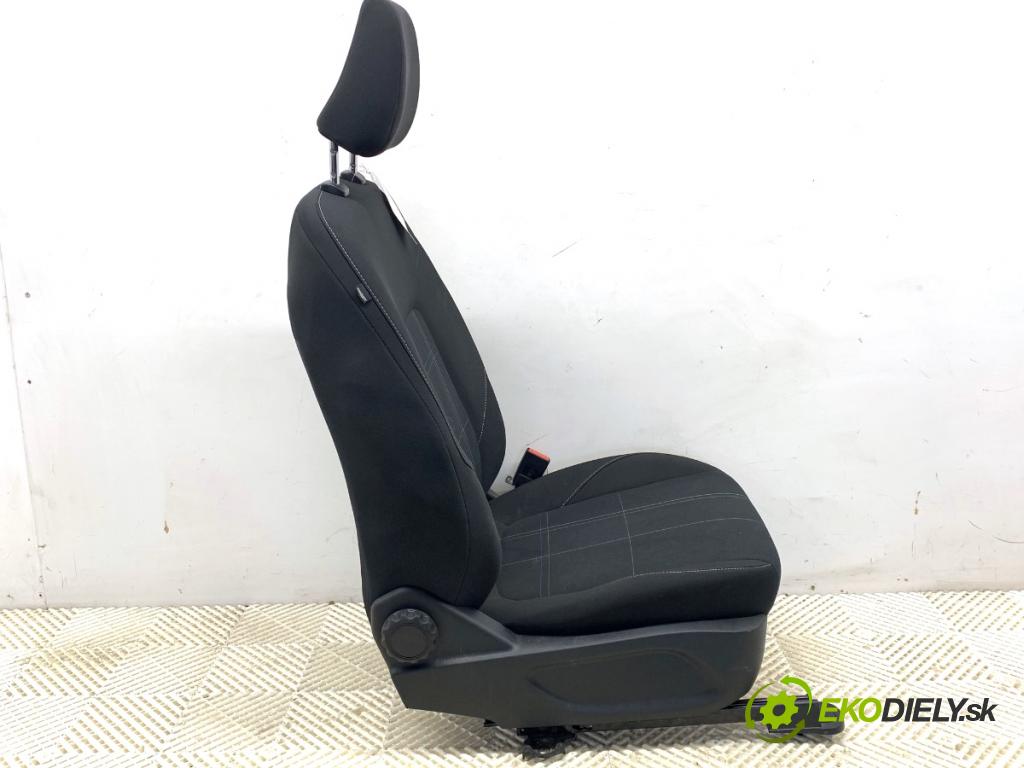 FORD FIESTA MK8 liftback 2021 55 kW 1.1 Ti-VCT 1084 Sedadlo pravy predný
