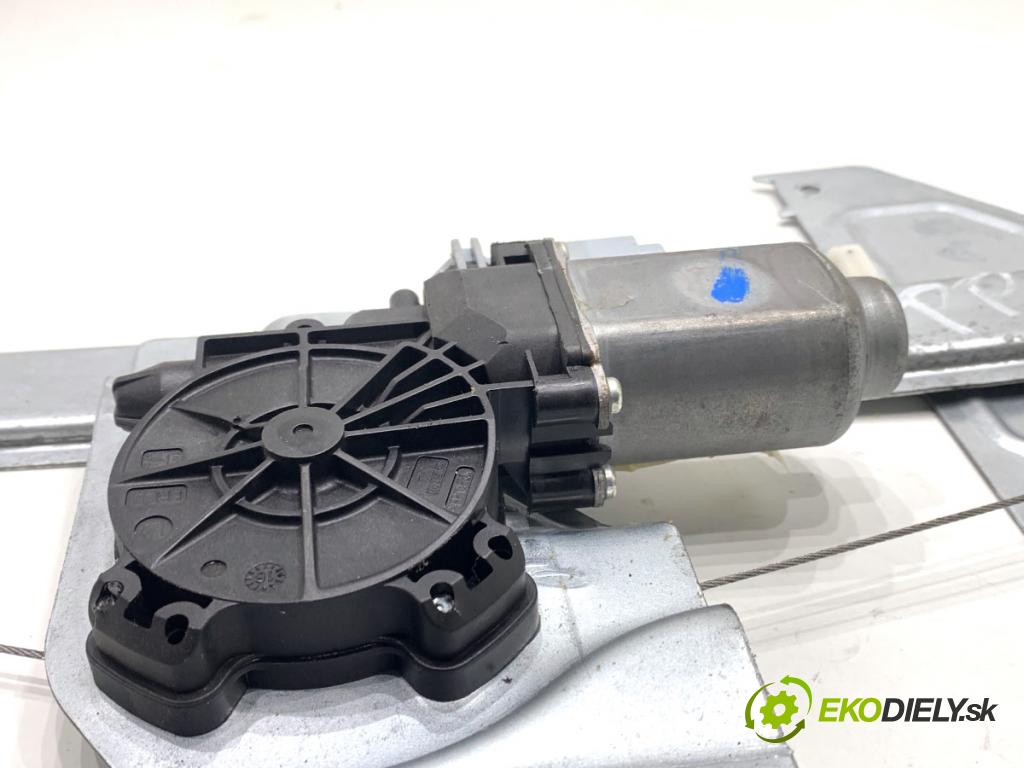 CITROEN BERLINGO II nadwozie wielkoprzestrzenne (MPV) 2016 73 kW 1.6 BlueHDi 100 1560 Mechanizmus okna pravy predný 402104B