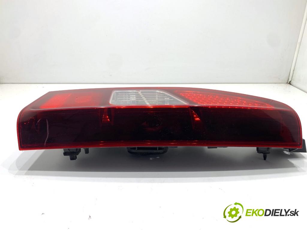 CITROEN BERLINGO II nadwozie wielkoprzestrzenne (MPV) 2016 73 kW 1.6 BlueHDi 100 1560 Svetlo pravy zad