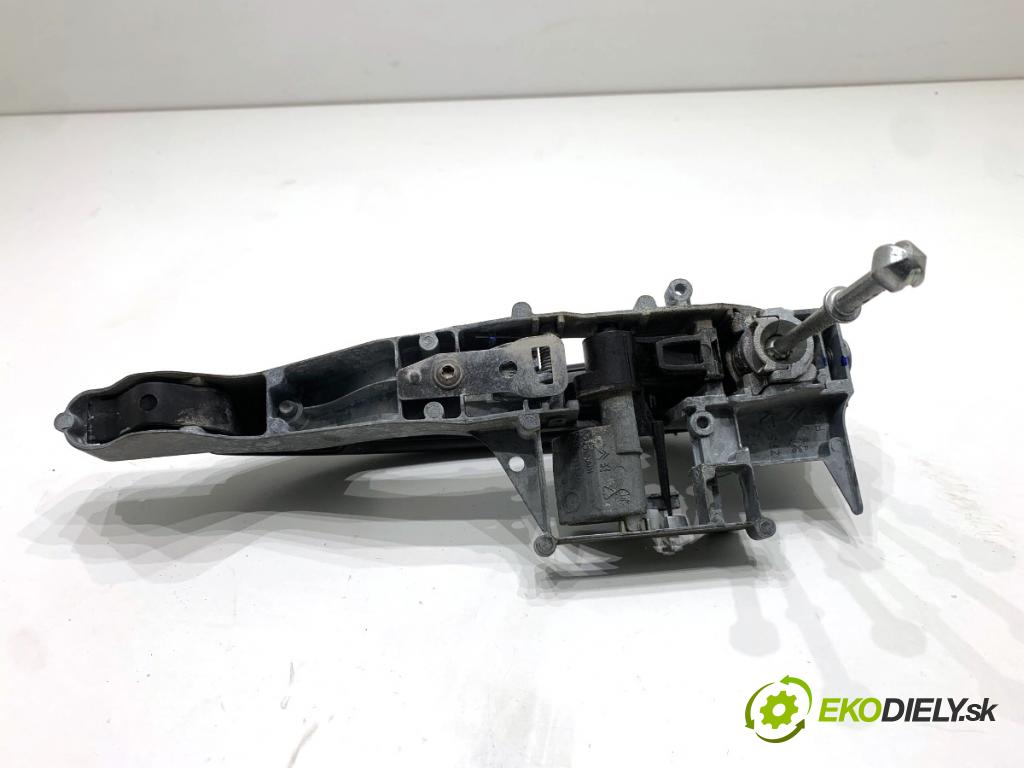 CITROEN BERLINGO II nadwozie wielkoprzestrzenne (MPV) 2016 73 kW 1.6 BlueHDi 100 1560 klika vnejší levý přední část