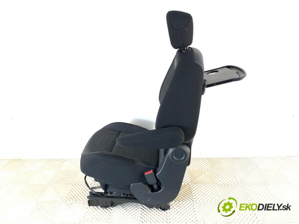 CITROEN BERLINGO II nadwozie wielkoprzestrzenne (MPV) 2016 73 kW 1.6 BlueHDi 100 1560 Sedadlo pravy predný