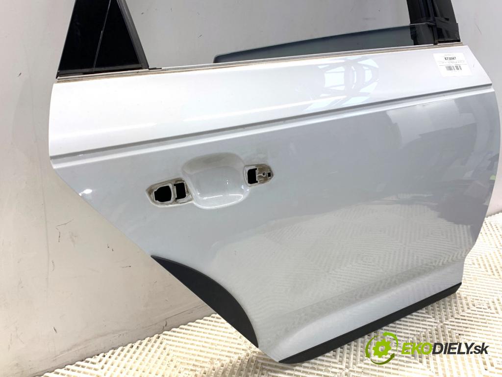 AUDI A4 B9 Kombi 2018 140 kW 2.0 TDI quattro 1968 Dvere pravy zad LS9R