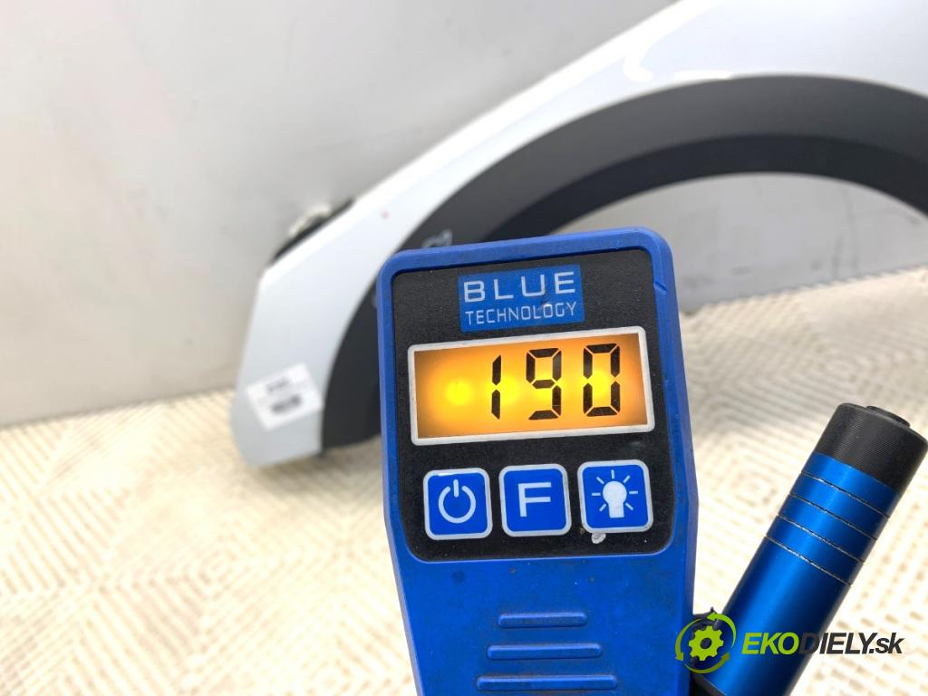 AUDI A4 B9 Kombi 2018 140 kW 2.0 TDI quattro 1968 Blatník ľavy predný LS9R