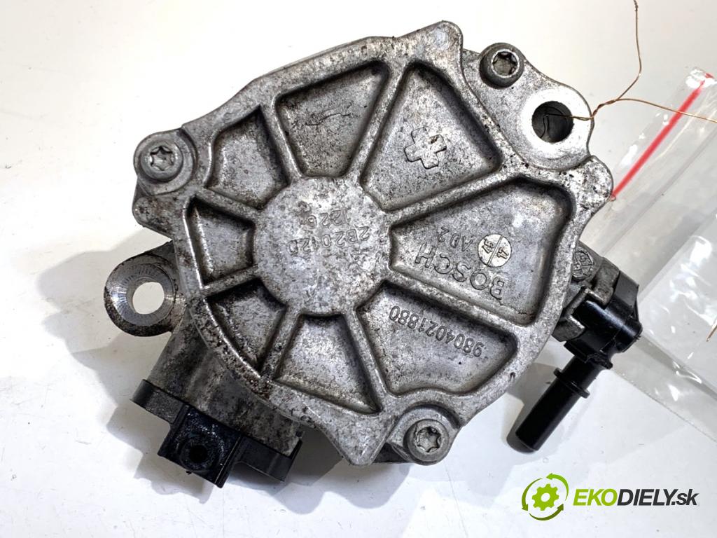 FORD MONDEO MK5 Kombi 2018 88 kW 1.5 TDCi 1499 Pumpa vákuová 9804021880