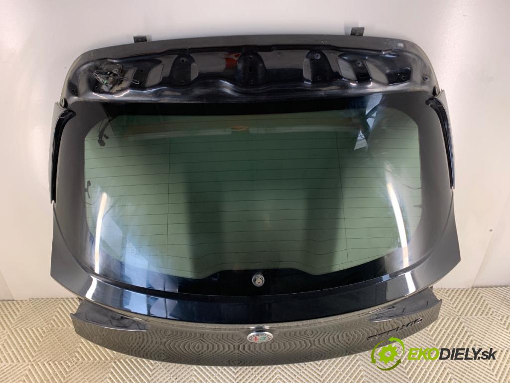 ALFA ROMEO STELVIO SUV 2019 206 kW 2.0 (949AXA2A) 1995 kapota zadní část 408