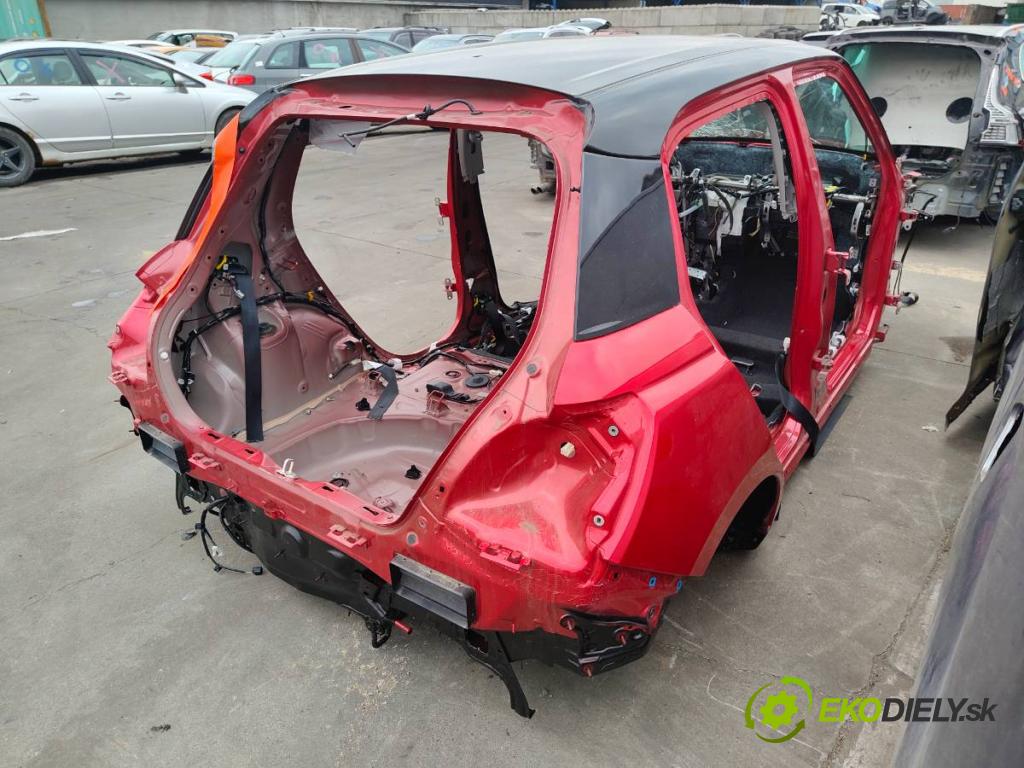 SUZUKI SWIFT VI liftback 2024 61 kW 1.2 VVT Hybrid (ZCEDS, AOL312) 1197 karoséria ČTVRŤÁK: Blatník prah strecha PODŁUŻNICA