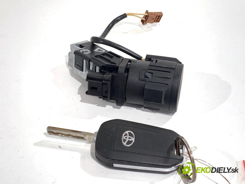 TOYOTA PROACE Autobus 2024 130 kW 2.0 D4d (MDZ6) 1997 spinačka 9663123380 (Spínacia skrinka)