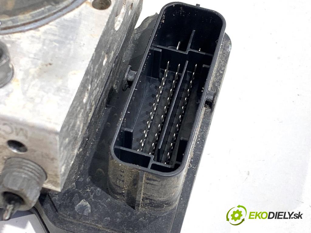 TOYOTA PROACE Autobus 2024 130 kW 2.0 D4d (MDZ6) 1997 Pumpa ABS 9840461080 (Pumpa ABS)