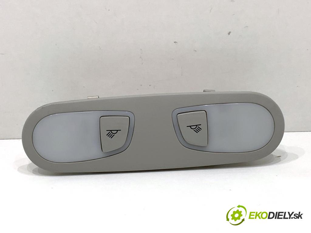 AUDI A6 C7 Kombi 2012 120 kW 2.0 TDI 1968 světlo stropní LED zadní část 4G0947111