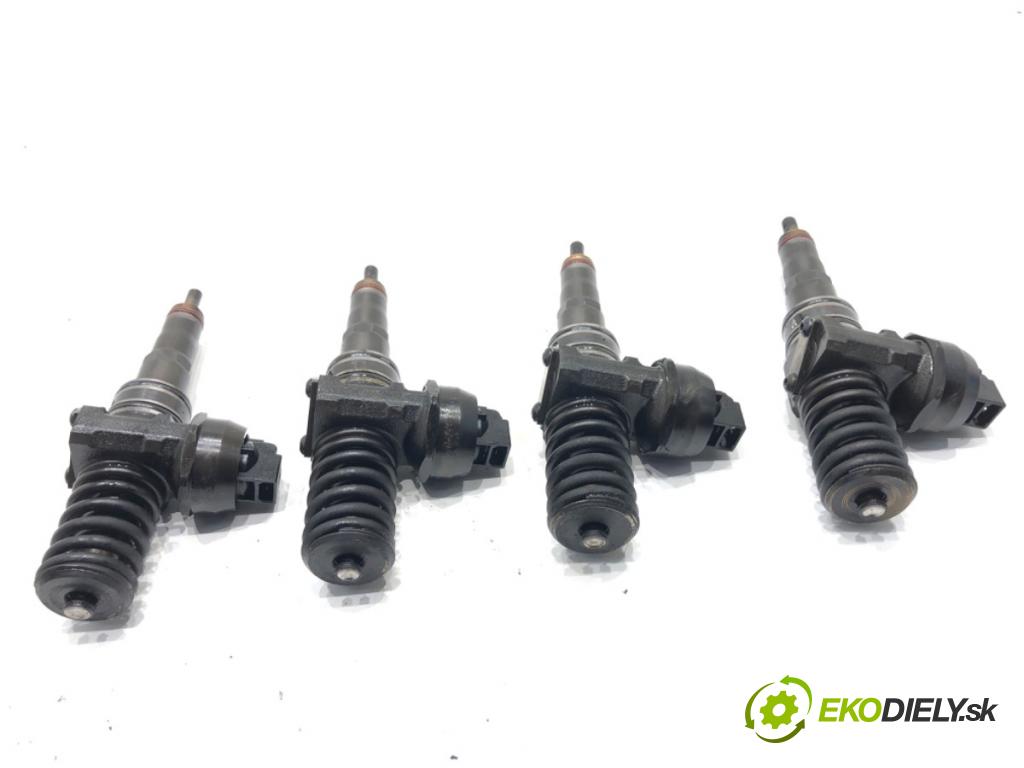 VW GOLF V Kombi 2008 77 kW 1.9 TDI 1896 vstříkovače 038130073BN