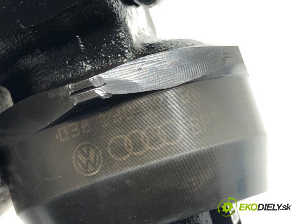 VW GOLF V Kombi 2008 77 kW 1.9 TDI 1896 vstříkovače 038130073BN
