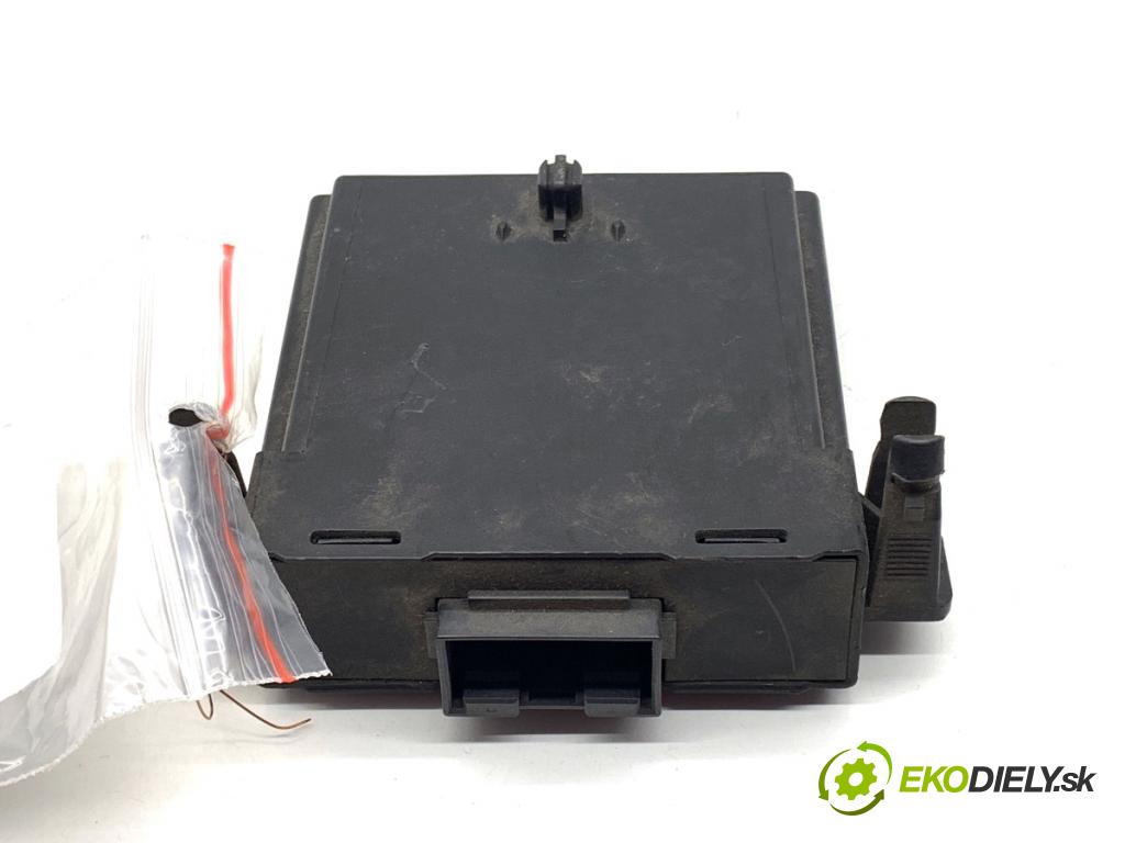 VW GOLF V Kombi 2008 77 kW 1.9 TDI 1896 Modul GATEWAY 1K0907530L