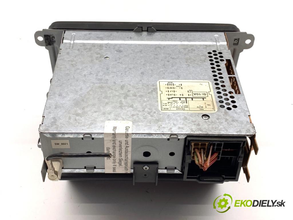 VW GOLF V Kombi 2008 77 kW 1.9 TDI 1896 RADIO 1K0035156 (Audio zařízení)