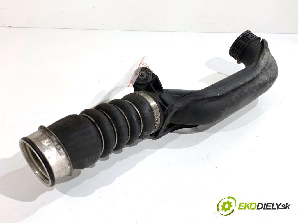 VW GOLF V Kombi 2008 77 kW 1.9 TDI 1896 Rúra vzduchu 3C0145762AL 3C0145762AL