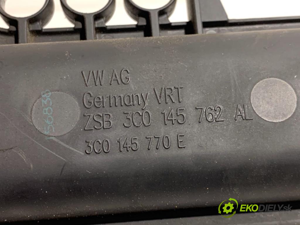 VW GOLF V Kombi 2008 77 kW 1.9 TDI 1896 Rúra vzduchu 3C0145762AL 3C0145762AL