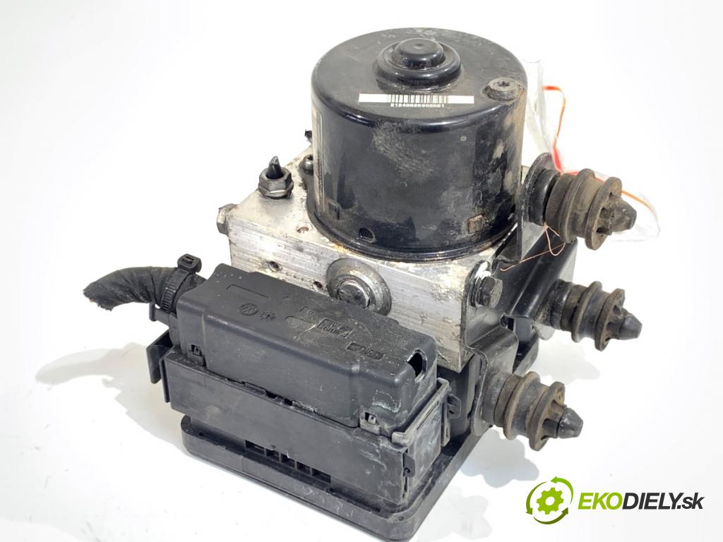 VW GOLF V Kombi 2008 77 kW 1.9 TDI 1896 pumpa ABS 1K0614517AE (Pumpa ABS)