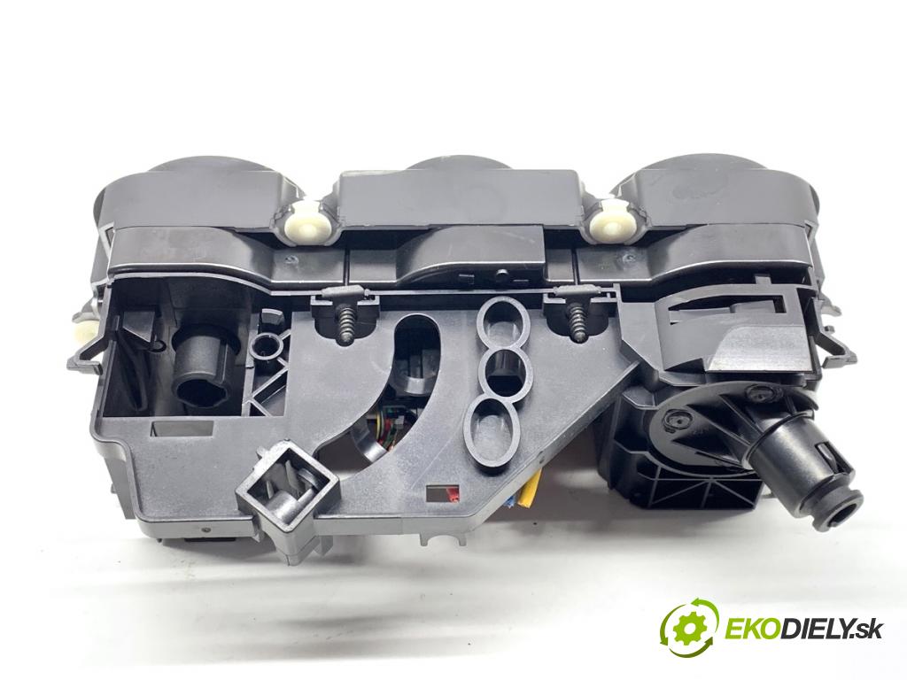 VW GOLF V Kombi 2008 77 kW 1.9 TDI 1896 Panel ovládaní topení 743138 (Páčky pod volantem)