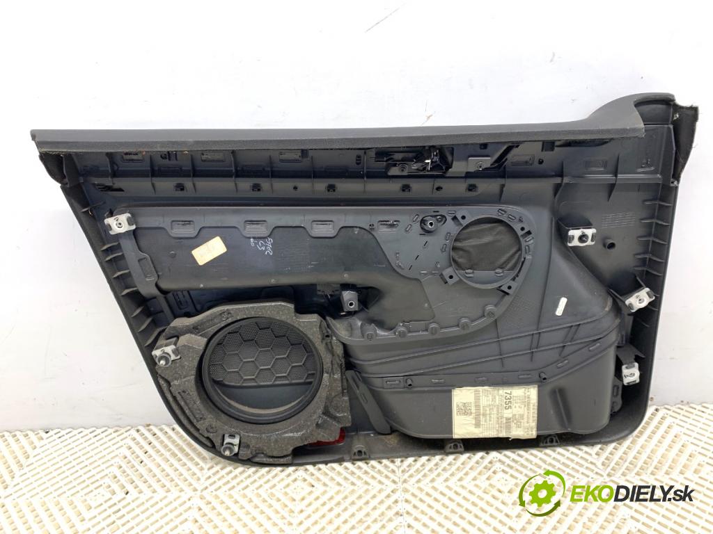 VW GOLF V Kombi 2008 77 kW 1.9 TDI 1896 čalúnenie Dvere pravy predný