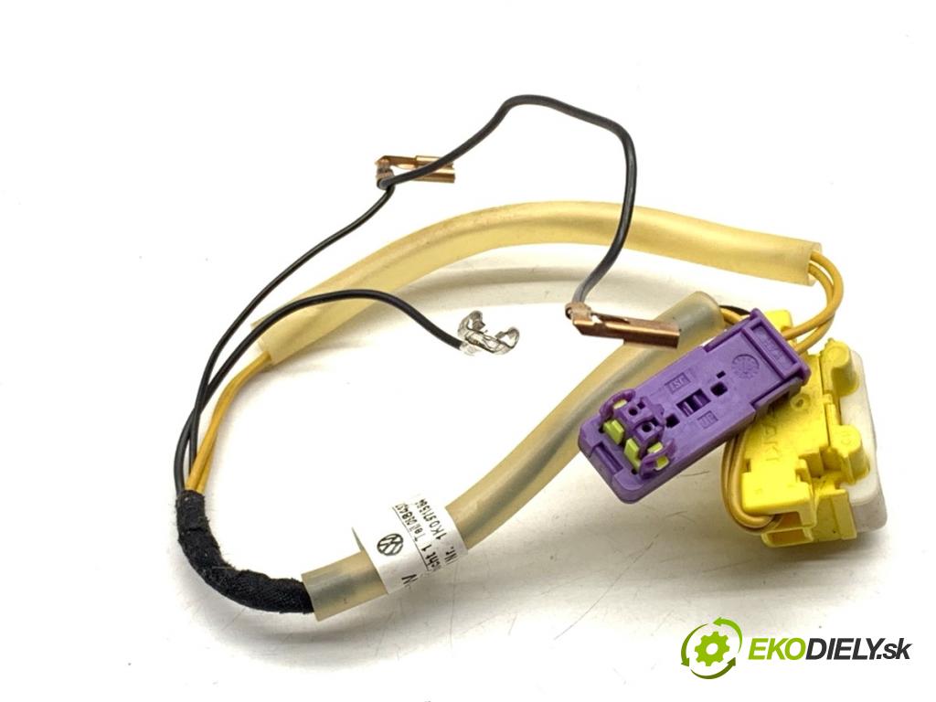 VW GOLF V Kombi 2008 77 kW 1.9 TDI 1896 Káblovačka silentbloku airbag 