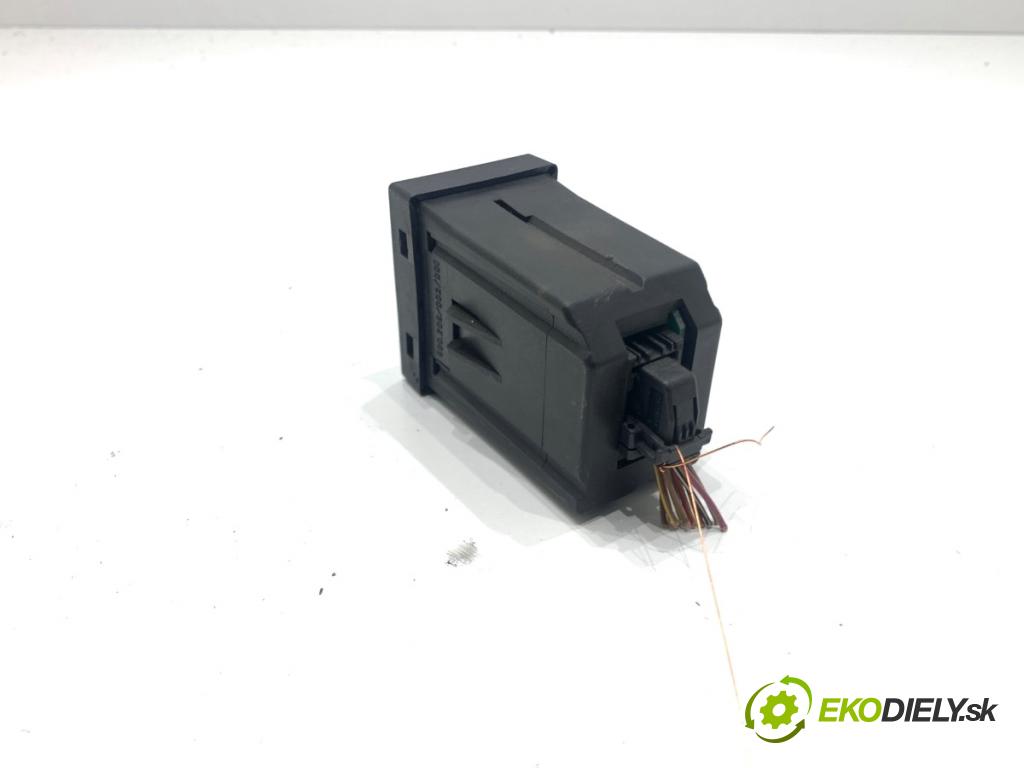 BMW E36 liftback 1999 77 kW 316 i 1895 Displej 500.205 (Prístrojová doska)