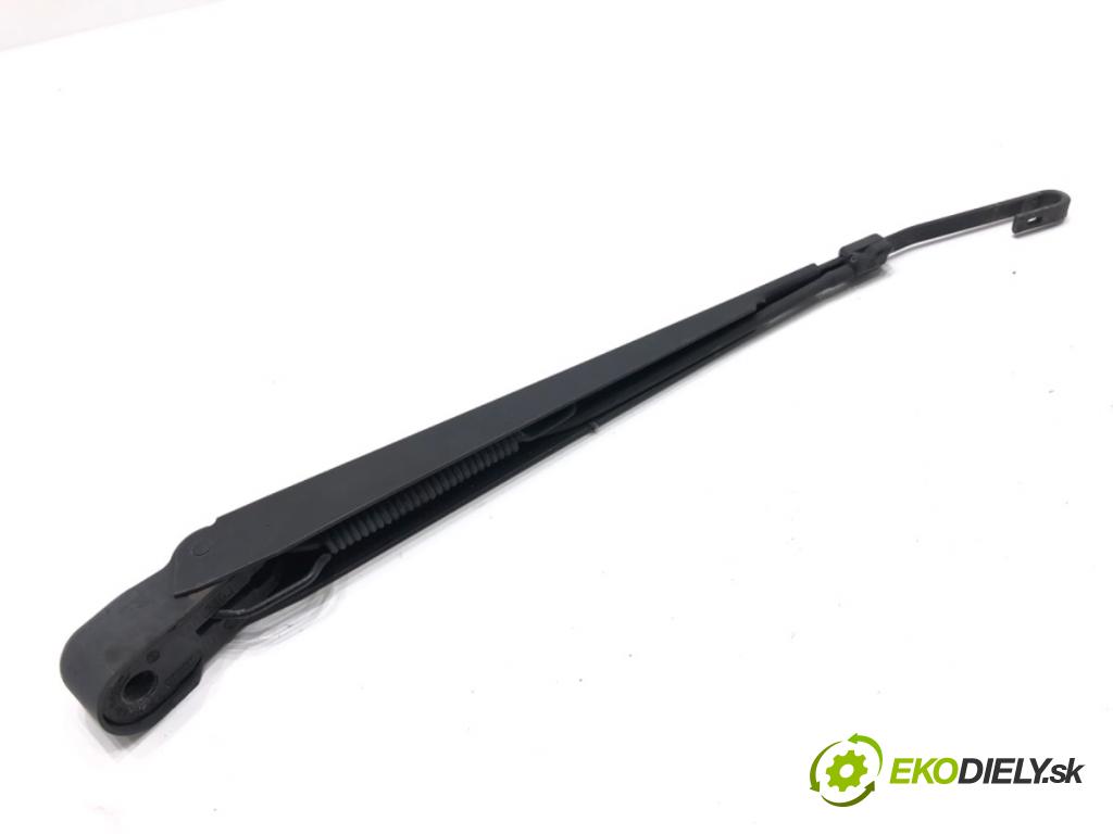 BMW E36 liftback 1999 77 kW 316 i 1895 Rameno stierače zad 8357517