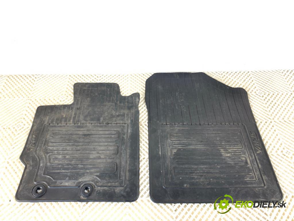 TOYOTA YARIS III liftback 2019 82 kW 1.5 (NSP131_) 1496 kobereček PRYŽ: 58510-YYL60